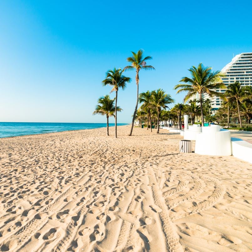 Empty beach in fort lauderdale