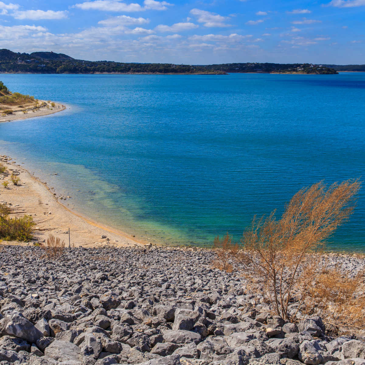 Sweeping views of Canyon Lake