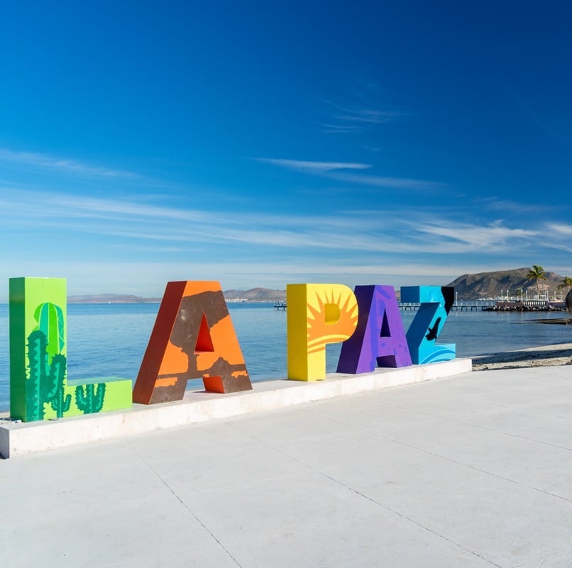 Sign reading 'La Paz' in La Paz, Mexico