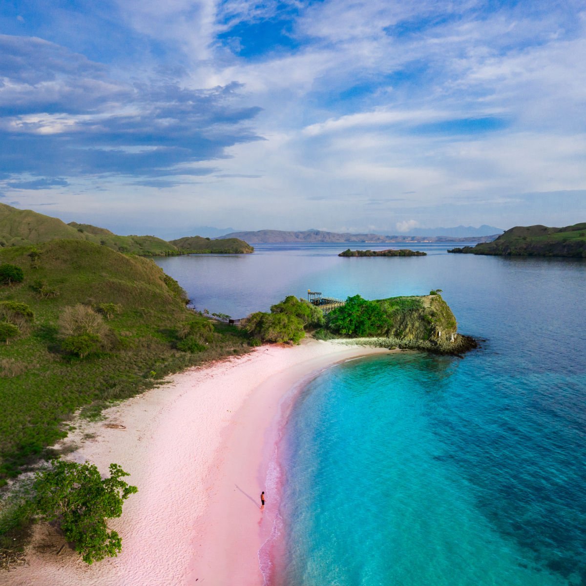 Pink sand beach in Bermuda