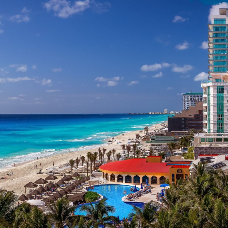 Resorts On The Beachfront In Cancun, Mexico