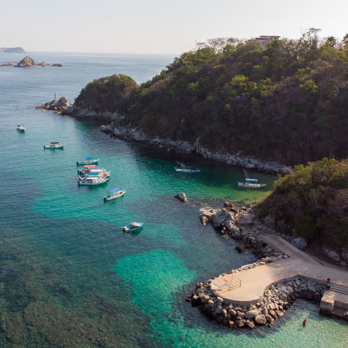 Boats along Playa Entraga in Huatulco