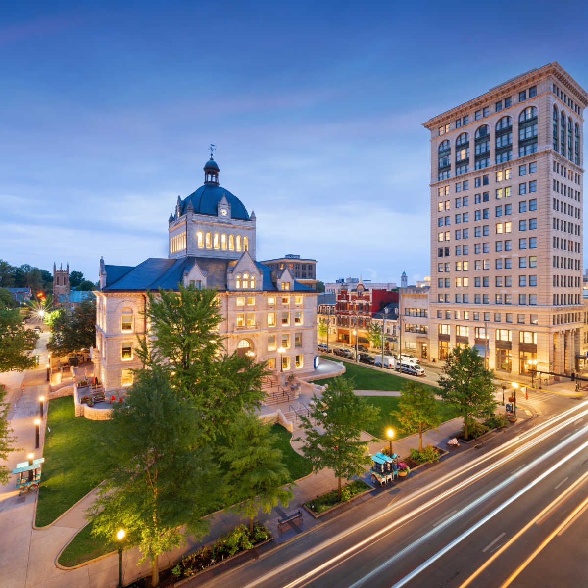 Historic buildings in Lexington skyline