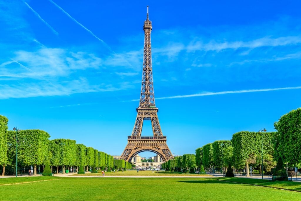 Eiffel tower in Paris on blue sky day